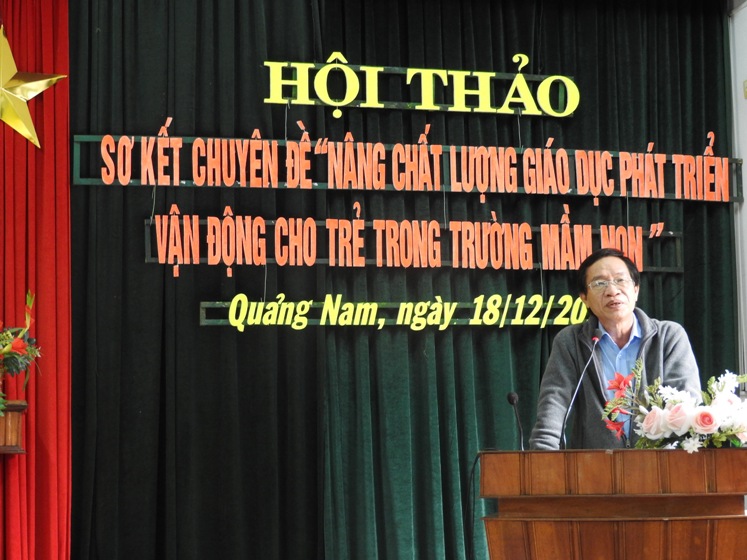 Ông Nguyễn Minh Hoàng - PGĐ Sở GDĐT phát biểu khai mạc Hội thảo